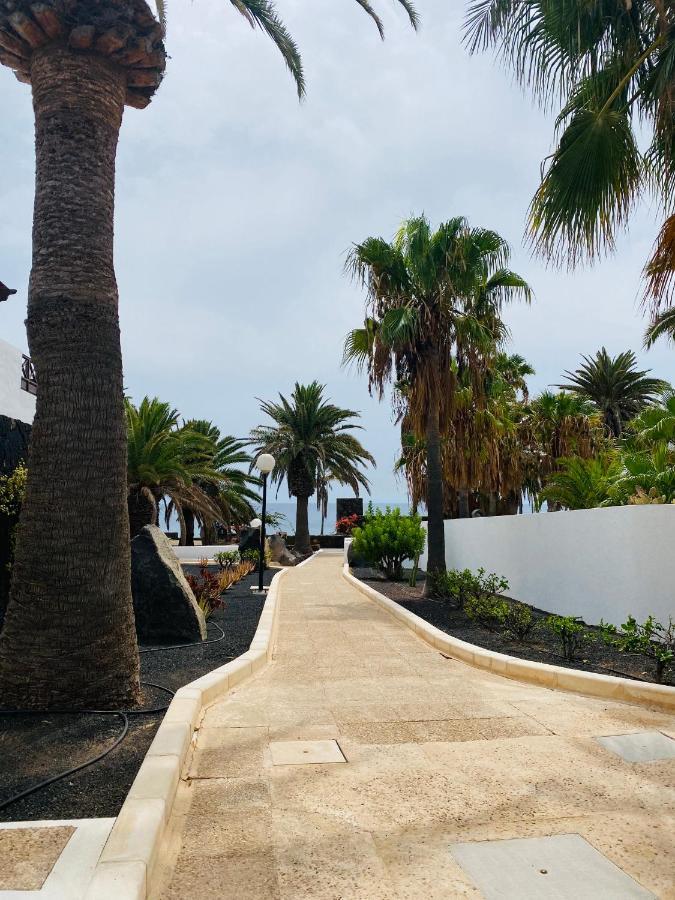 Lc Bastian Marina Bungalow Costa Teguise Exterior photo